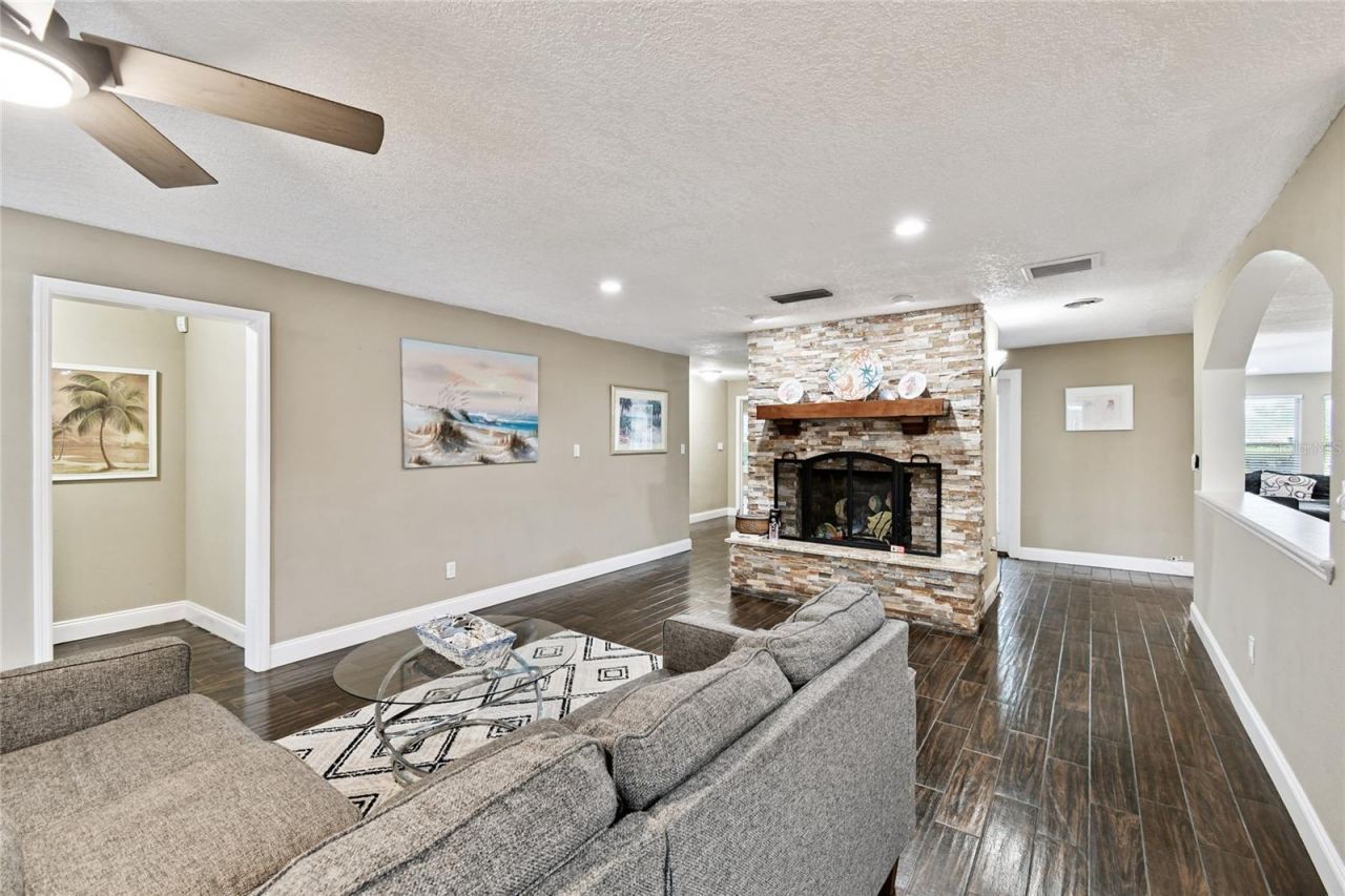 1948 Belleair Road, Clearwater, FL 33764 Photo