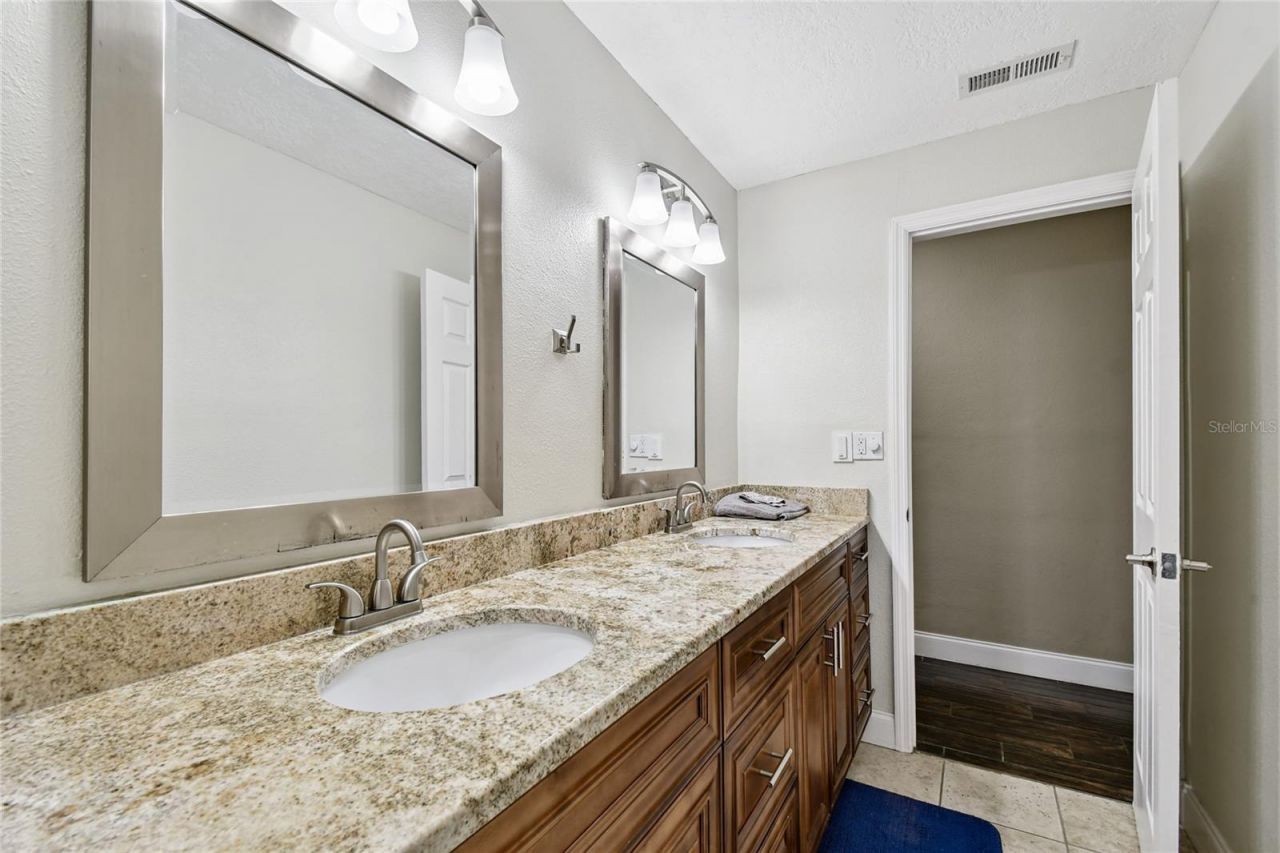 1948 Belleair Road, Clearwater, FL 33764 Photo