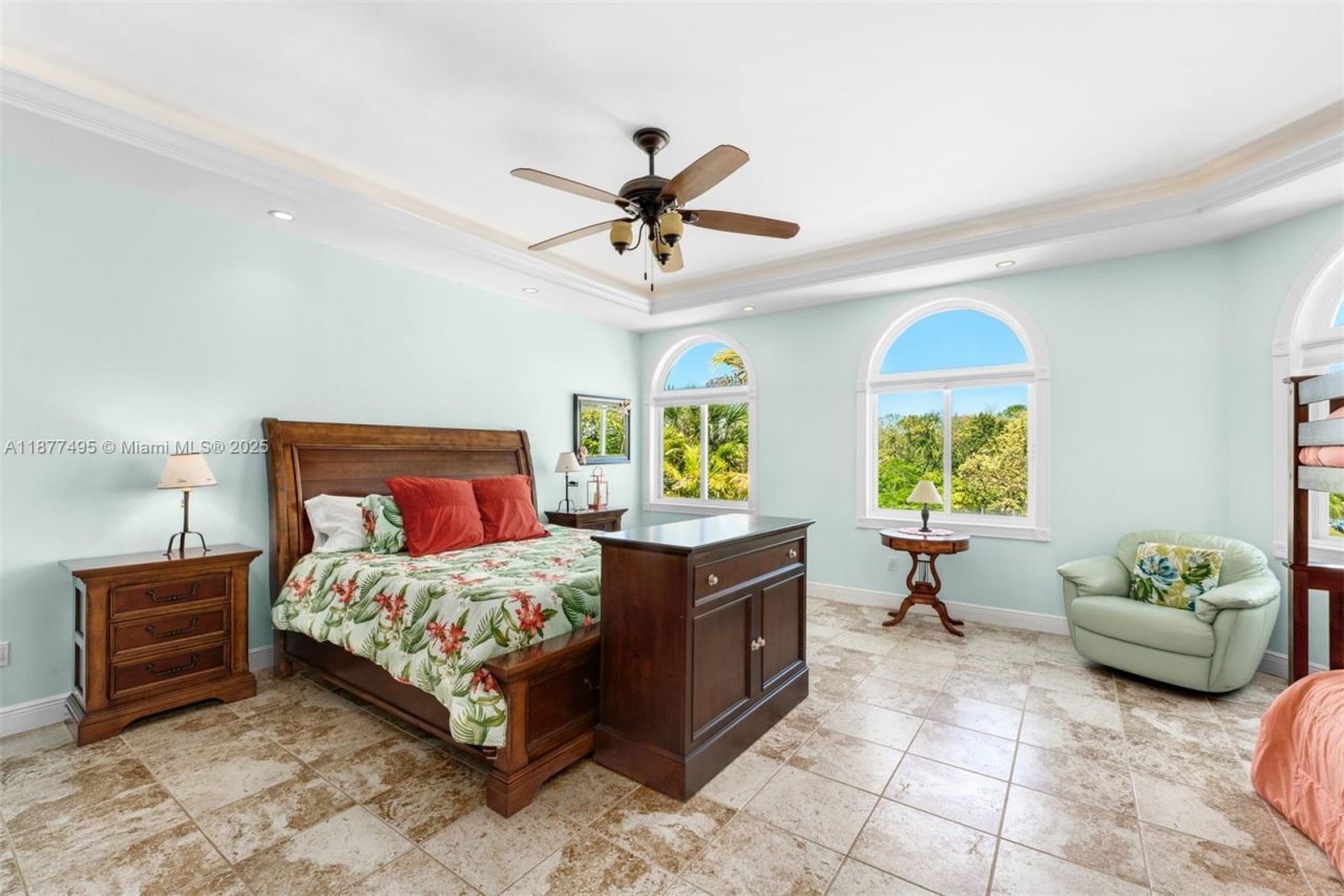 3742 Seagrape St, Big Pine Key, FL 33043 Photo