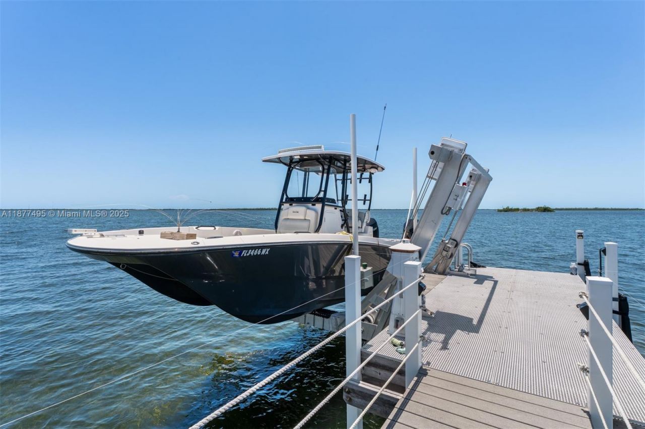 3742 Seagrape St, Big Pine Key, FL 33043 Photo