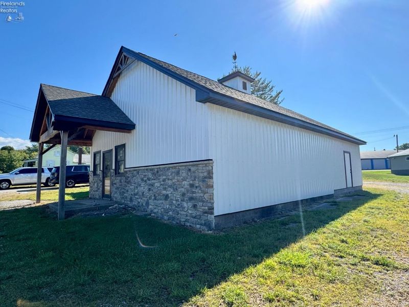 720 Medina St, Lodi, OH 44256 Photo 4