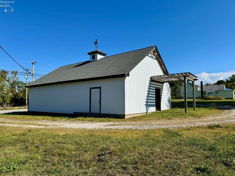 720 Medina St, Lodi, OH 44256 Photo 9