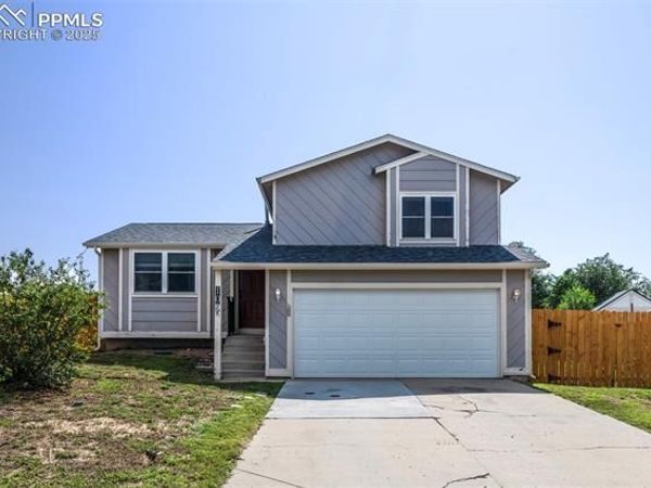 109 Blossom Field Court, Fountain, CO 80817