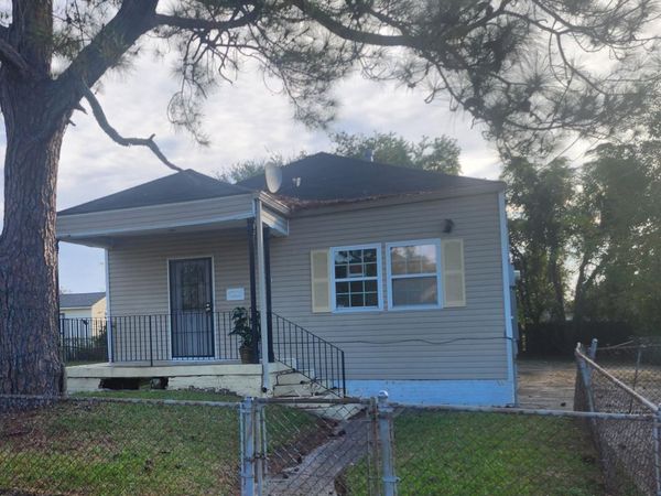 2021 Piety St, New Orleans, LA 70117