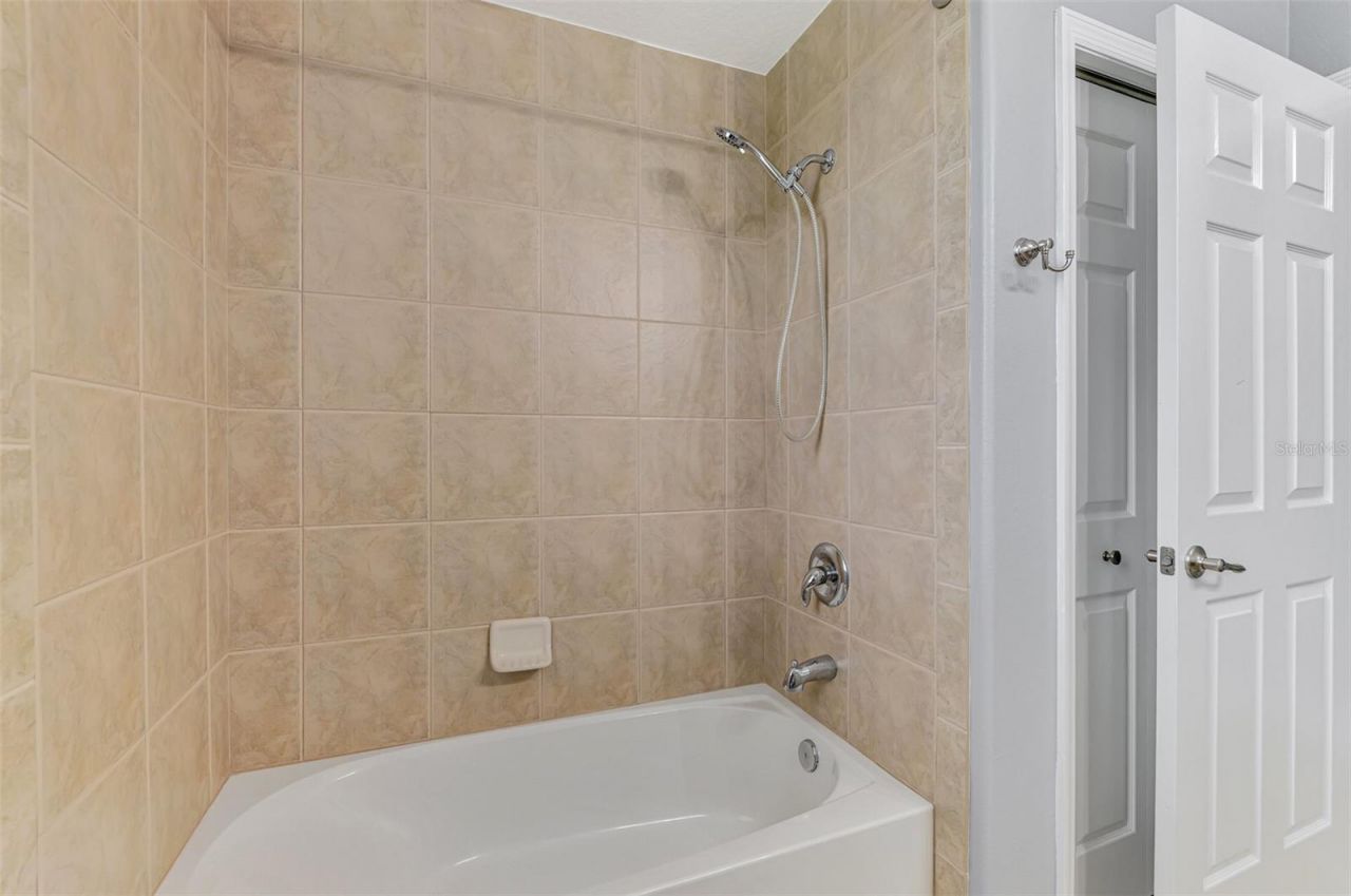 14711 2nd Avenue Circle Ne, Bradenton, FL 34212 Photo