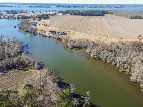 401 Pointe Vista Drive, Elizabeth City, NC 27909