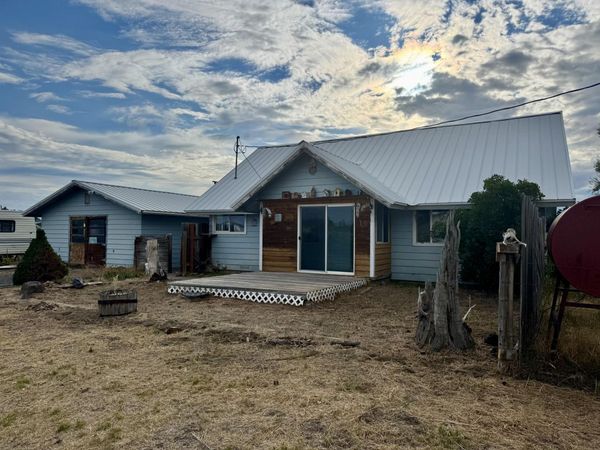 57674 Buckskin Road, Christmas Valley, OR 97641
