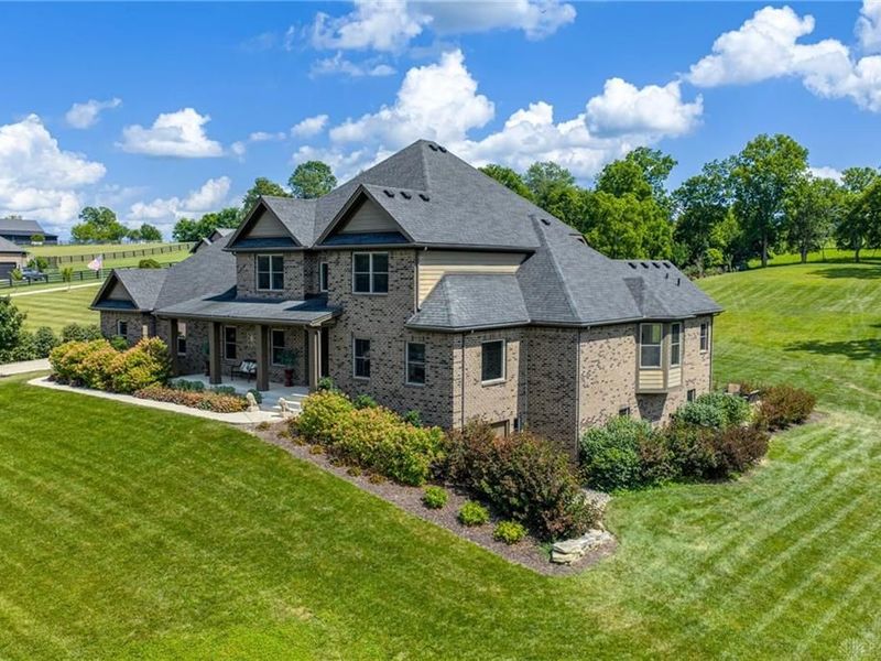 6363 Trillium Drive, Waynesville, OH 45068 Photo 1