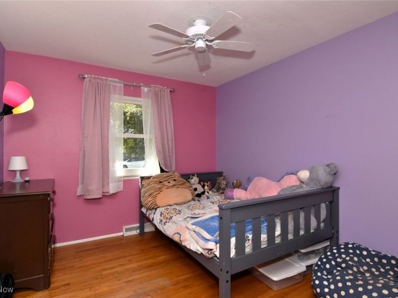 624 Timothy Lane, Cleveland, OH 44109 Photo 16