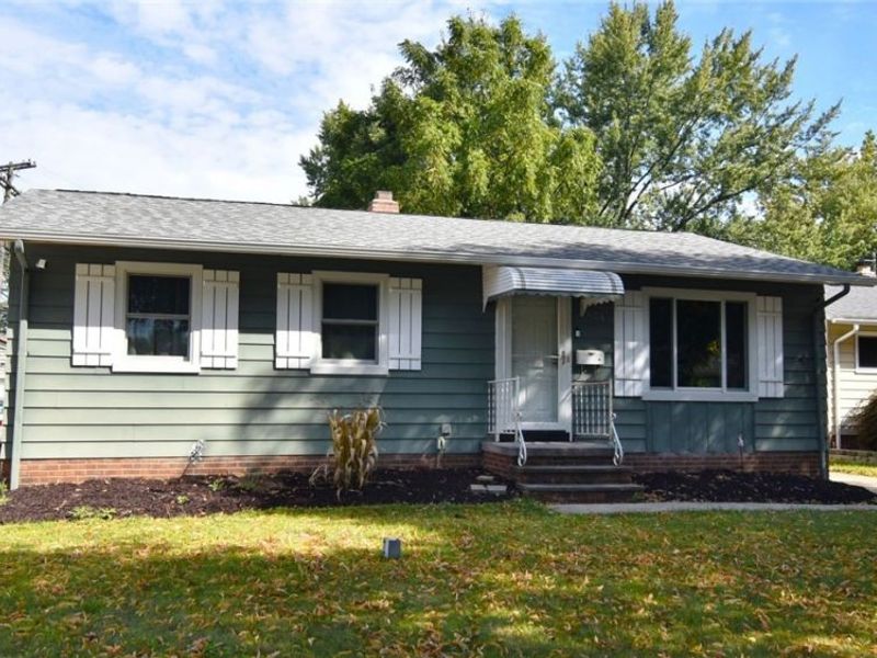 624 Timothy Lane, Cleveland, OH 44109 Photo 3