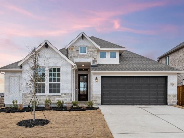 1023 Wheatland, Justin, TX 76247