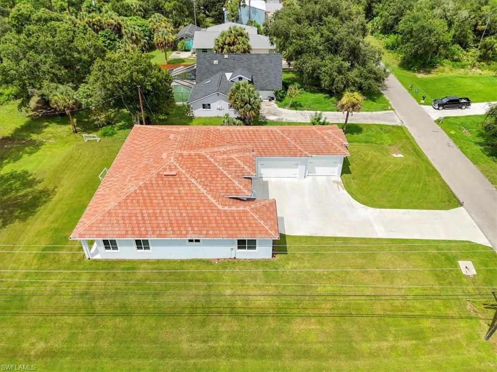 501 Thompson Ave, Lehigh Acres, FL 33972 Photo