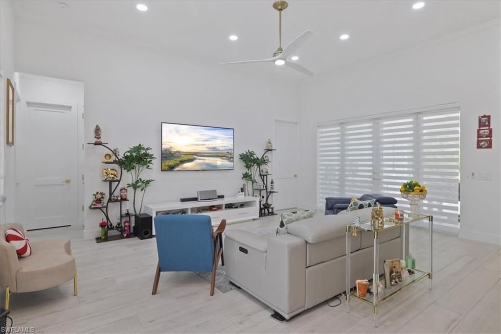 501 Thompson Ave, Lehigh Acres, FL 33972 Photo