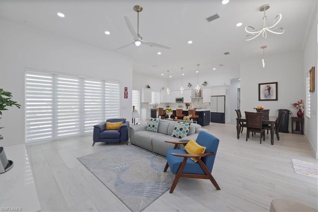 501 Thompson Ave, Lehigh Acres, FL 33972 Photo