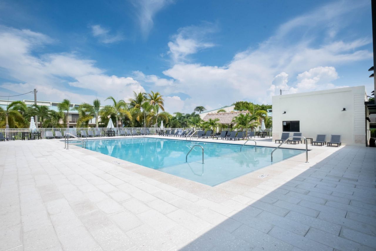 87200 Overseas Highway, Unit I3, Tavernier, FL 33036 Photo