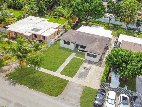 630 NE 143rd St, North Miami, FL 33161