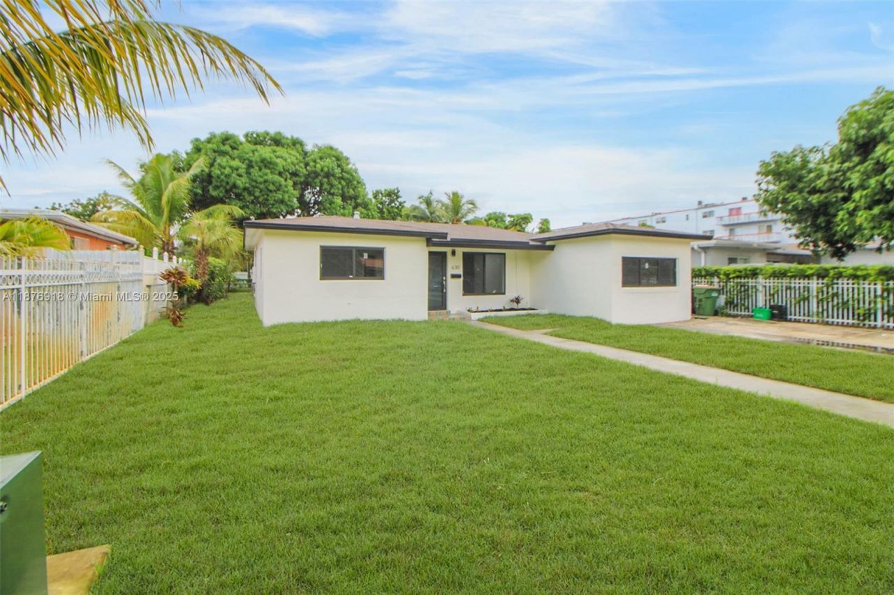630 NE 143rd St, North Miami, FL 33161 Photo