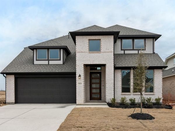 1024 Wheatland, Justin, TX 76247