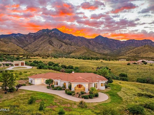 9566 S SWISS Court, Hereford, AZ 85615