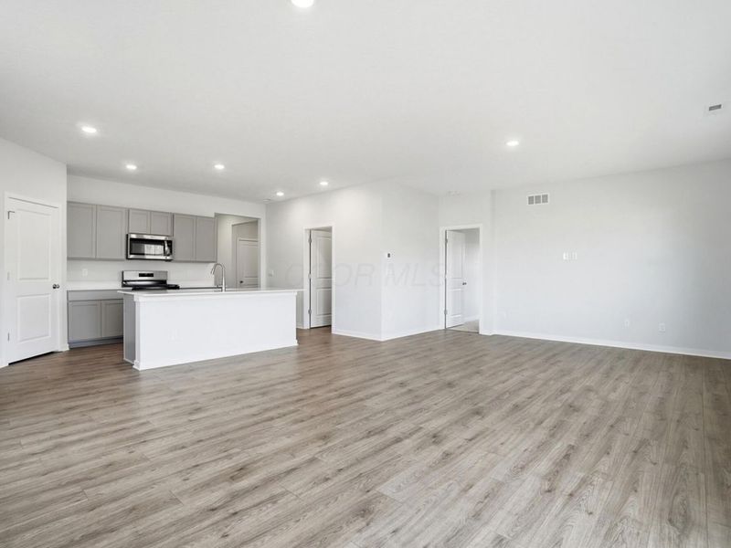 389 Garnet Ranch Drive, Delaware, OH 43015 Photo 7