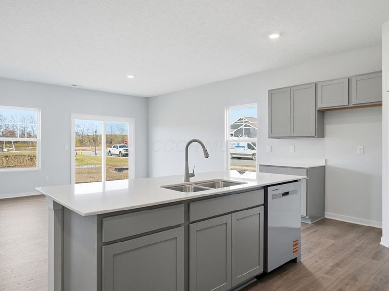 389 Garnet Ranch Drive, Delaware, OH 43015 Photo 9