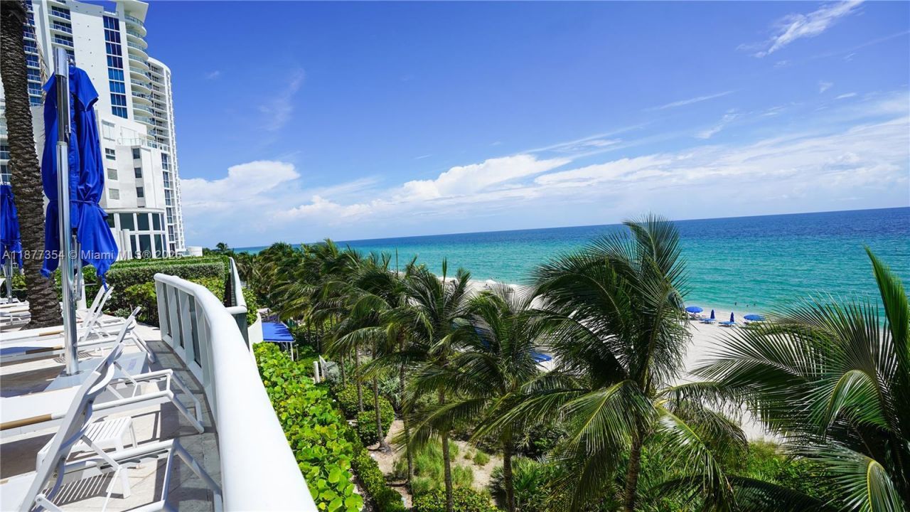 17201 Collins Ave, Unit 706, Sunny Isles Beach, FL 33160 Photo