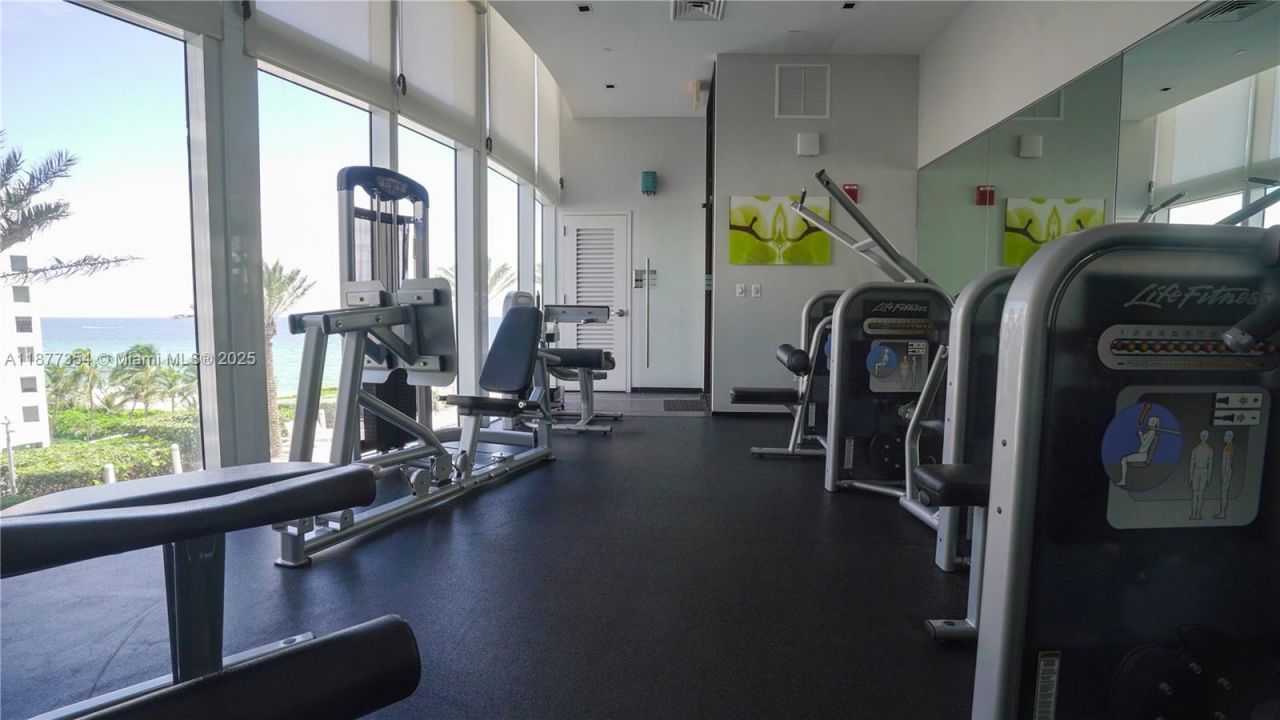 17201 Collins Ave, Unit 706, Sunny Isles Beach, FL 33160 Photo