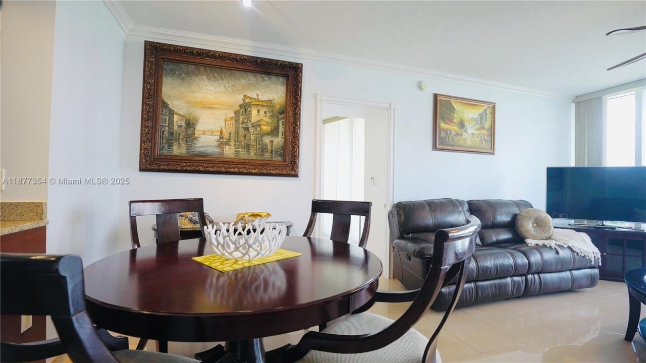 17201 Collins Ave, Unit 706, Sunny Isles Beach, FL 33160 Photo