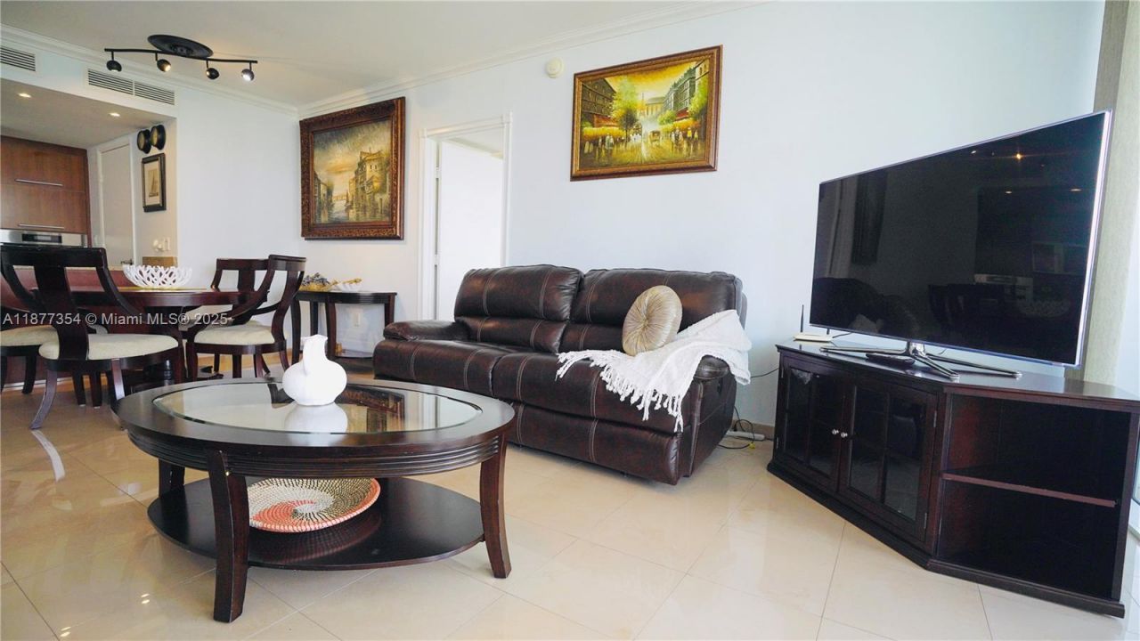 17201 Collins Ave, Unit 706, Sunny Isles Beach, FL 33160 Photo