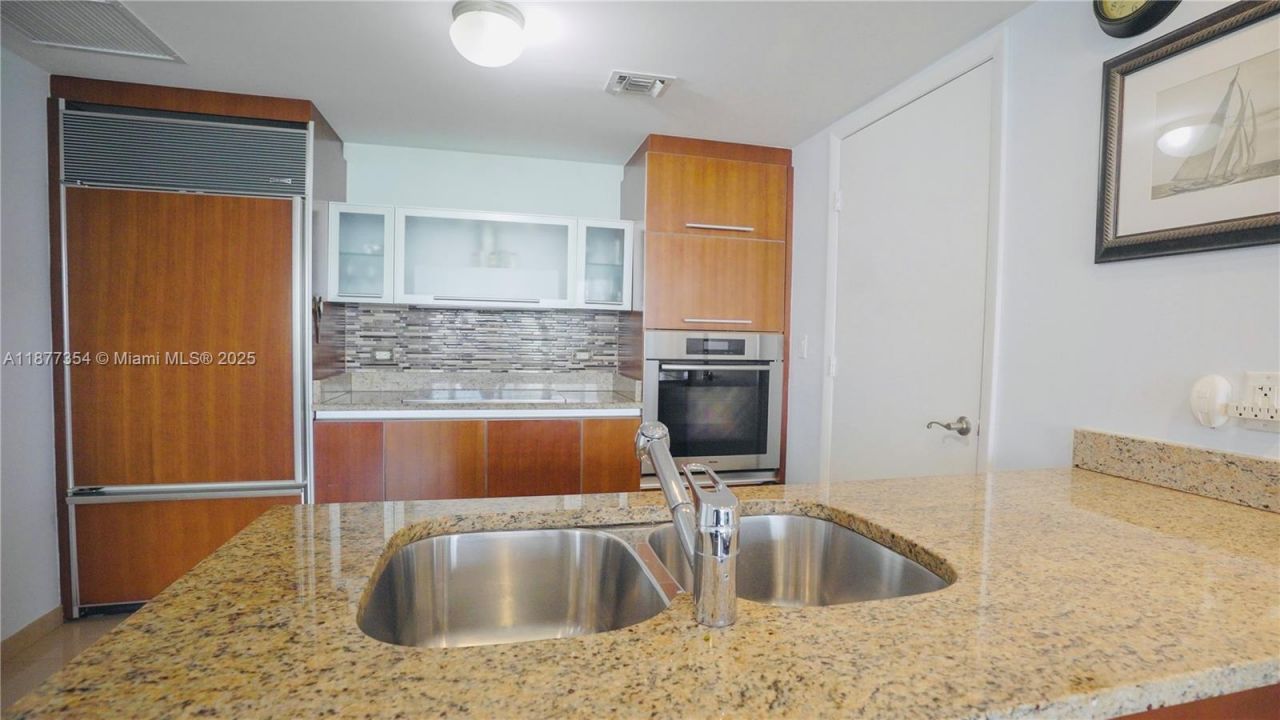 17201 Collins Ave, Unit 706, Sunny Isles Beach, FL 33160 Photo