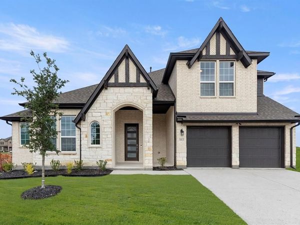 1013 Butterfly, Justin, TX 76247