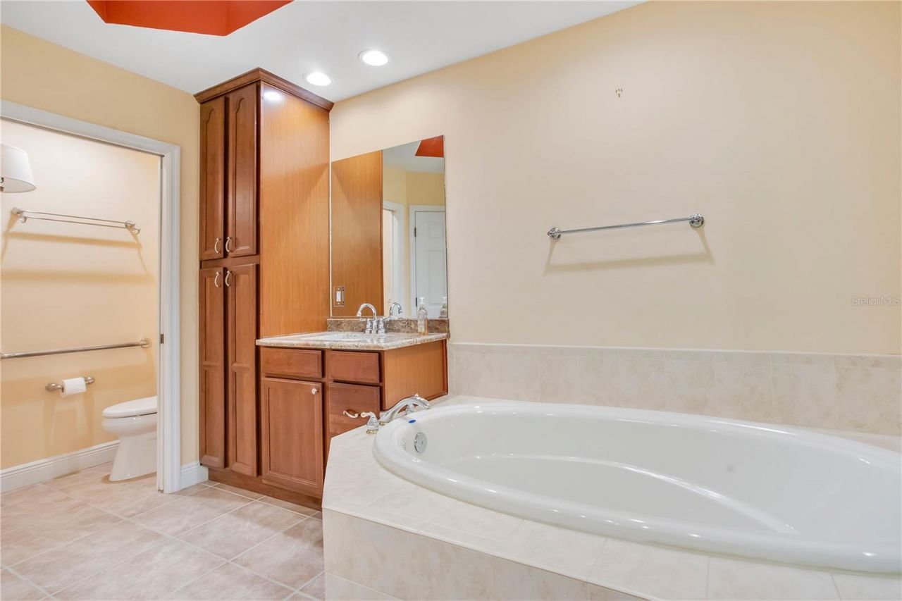 6350 Watercrest Way, Unit 203, Lakewood Ranch, FL 34202 Photo