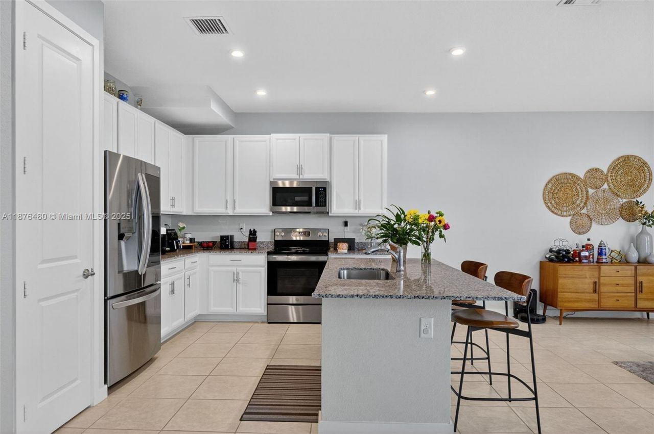 23235 SW 108th Avenue, Miami, FL 33032 Photo