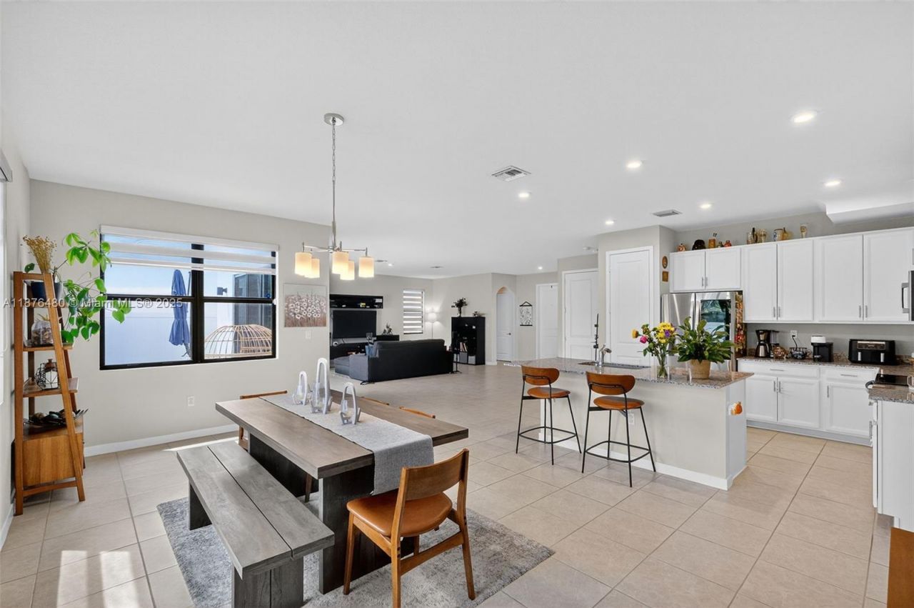 23235 SW 108th Avenue, Miami, FL 33032 Photo