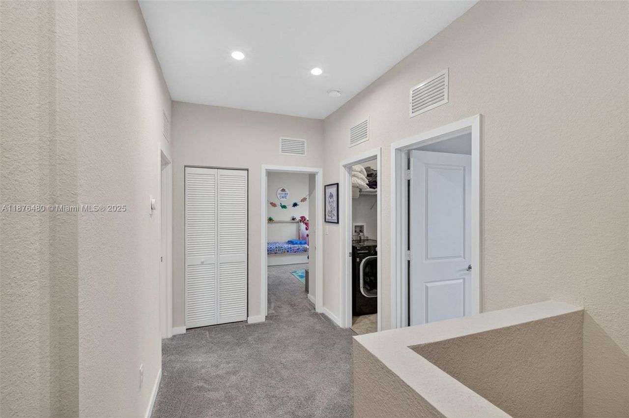 23235 SW 108th Avenue, Miami, FL 33032 Photo