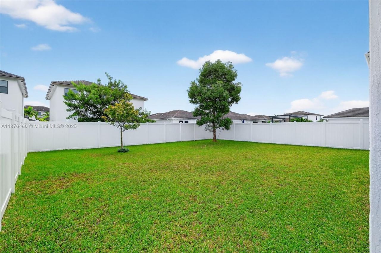 23235 SW 108th Avenue, Miami, FL 33032 Photo