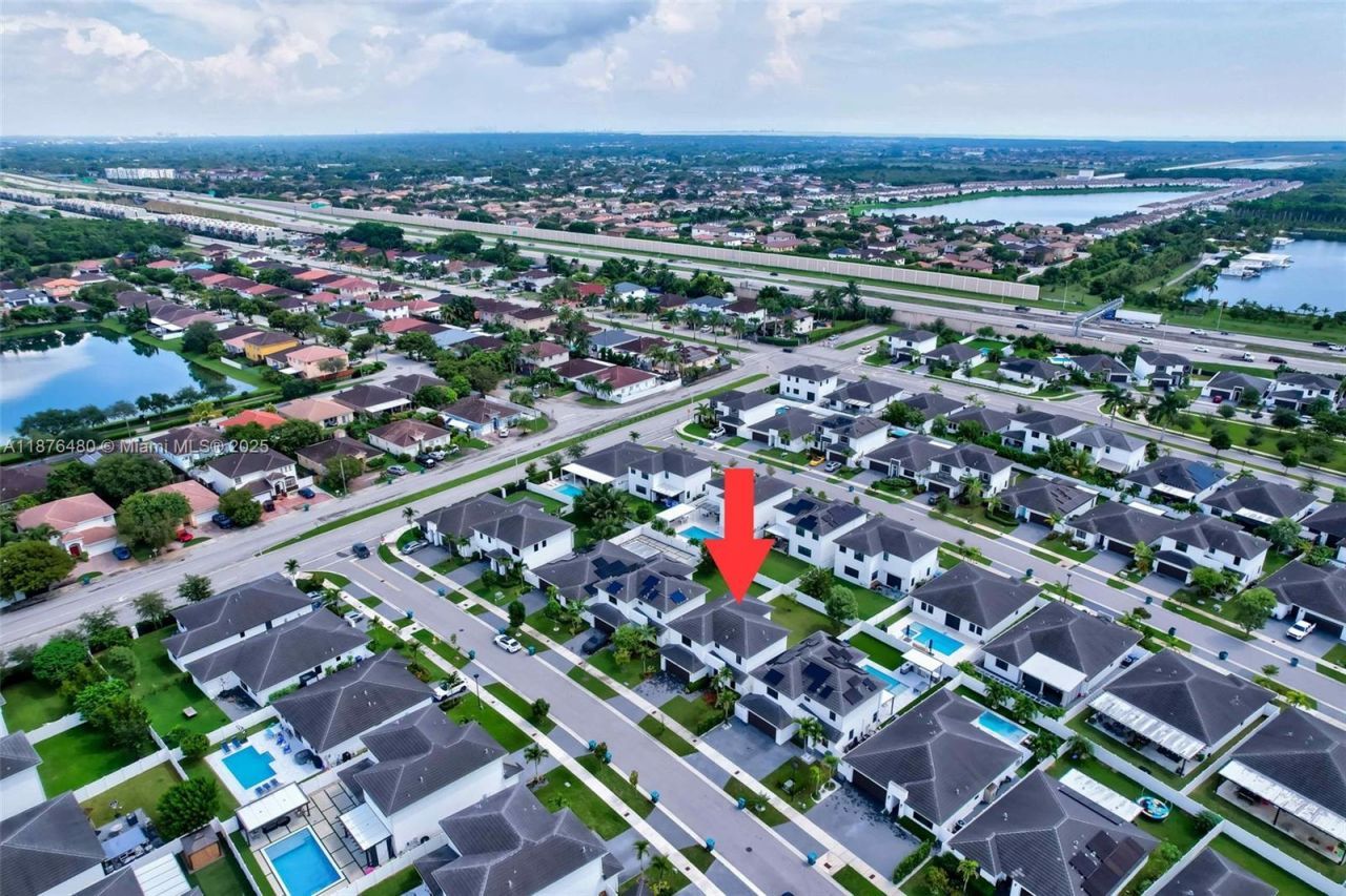 23235 SW 108th Avenue, Miami, FL 33032 Photo