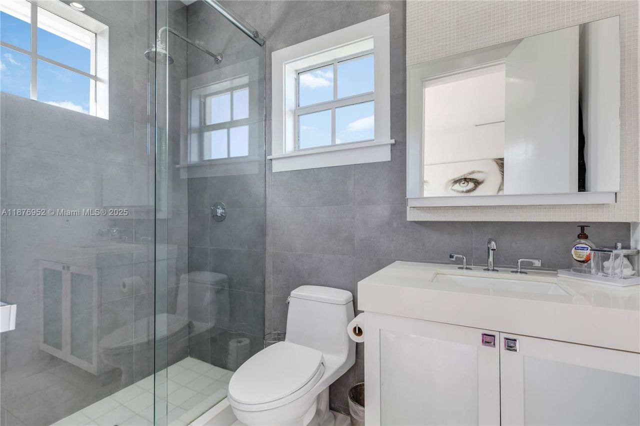 9460 SW 69th Ave, Pinecrest, FL 33156 Photo