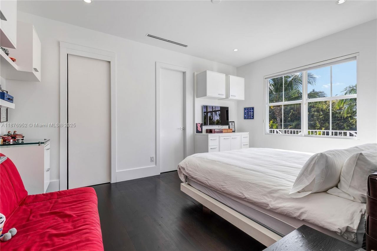 9460 SW 69th Ave, Pinecrest, FL 33156 Photo