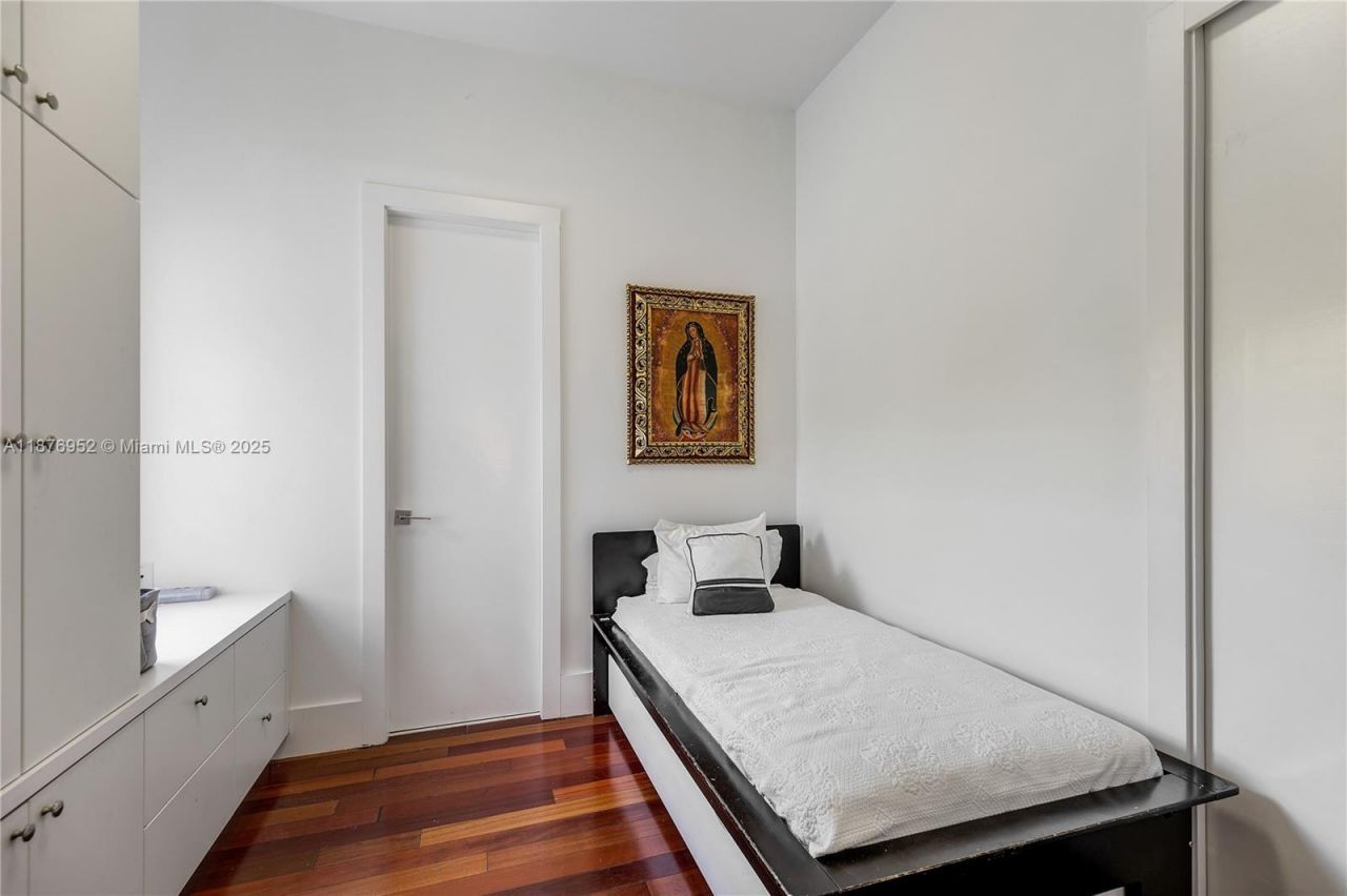 9460 SW 69th Ave, Pinecrest, FL 33156 Photo