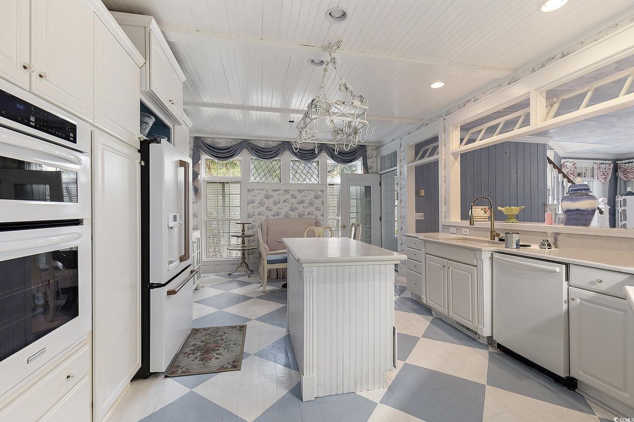 106 Edward Ave. Photo 13