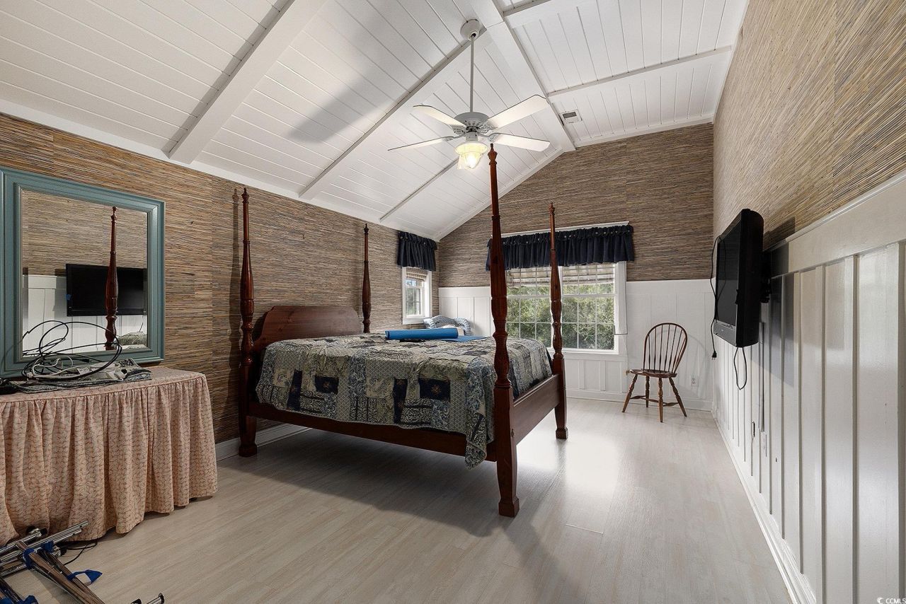 106 Edward Ave. Photo 23