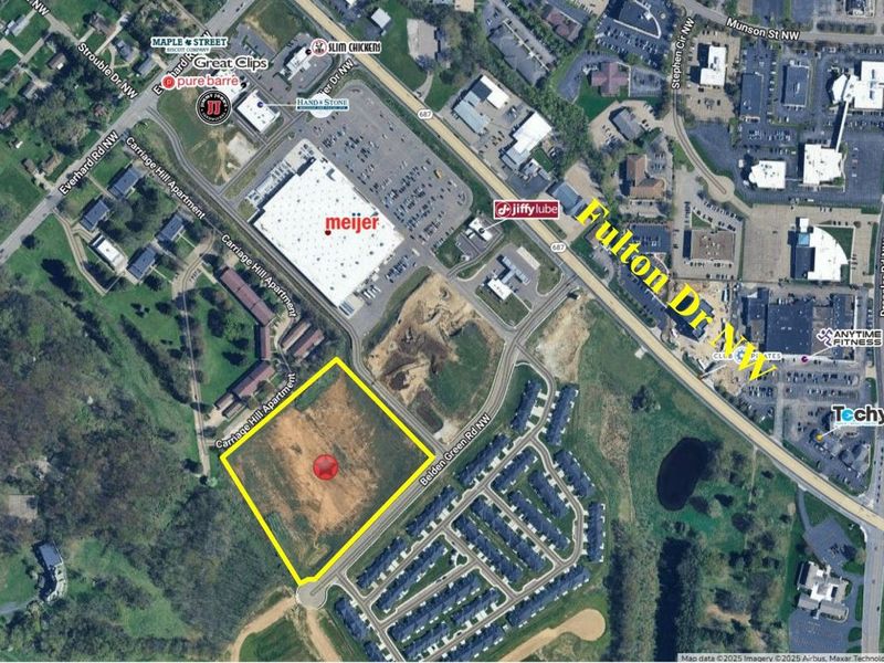 4263 Belden Greens Cir NW Circle NW, Canton, OH 44718 Photo 2