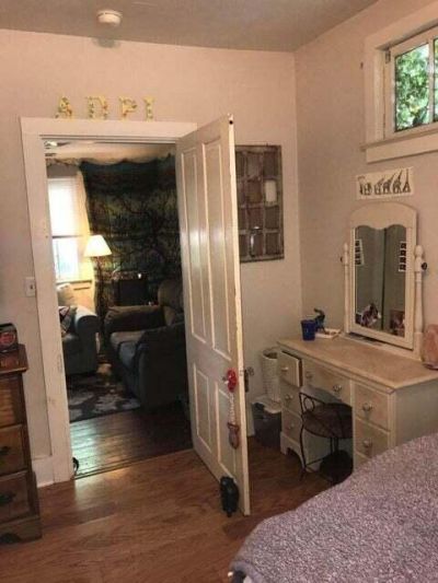 107 Smith Street Photo 16