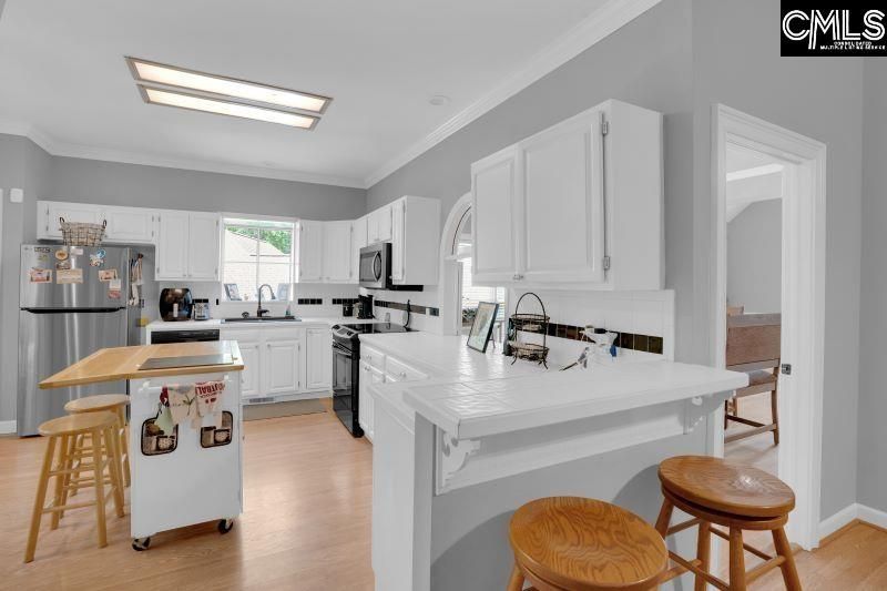 18 Saddleback Ledge Court  Photo 9