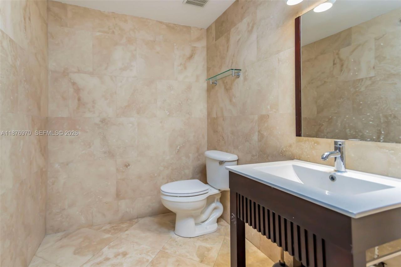 8216 NW 30th Ter, Doral, FL 33122 Photo