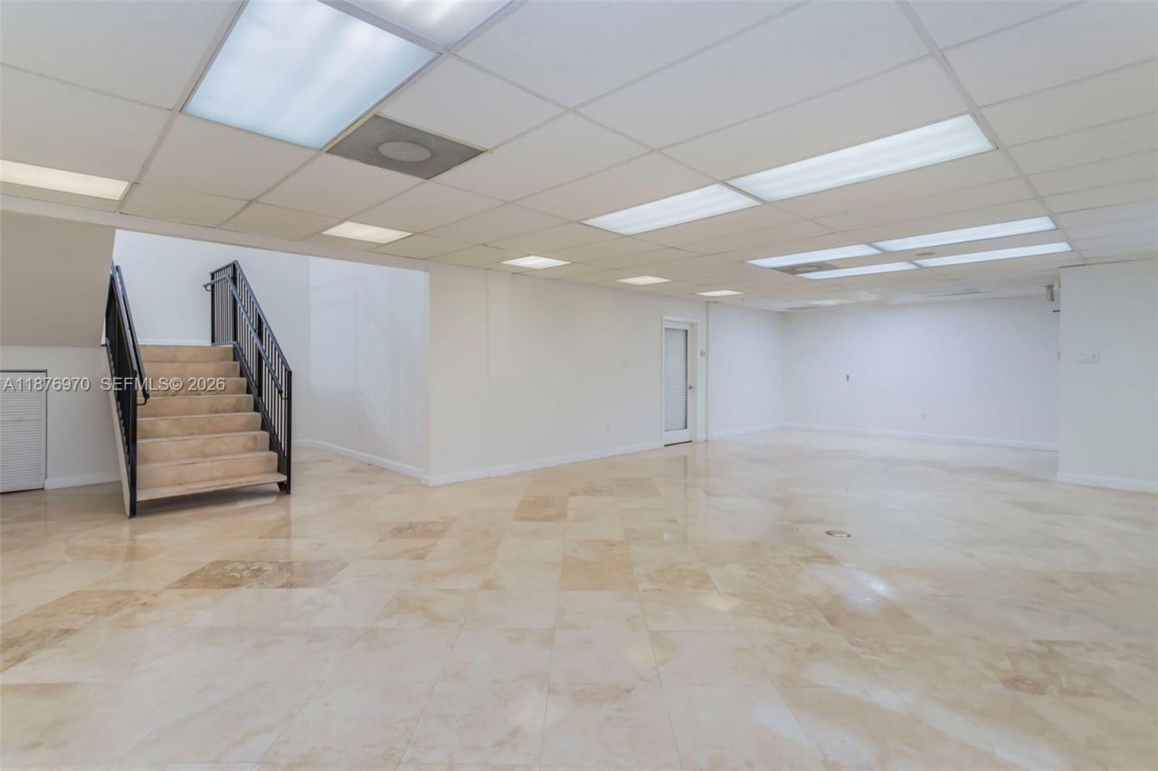 8216 NW 30th Ter, Doral, FL 33122 Photo