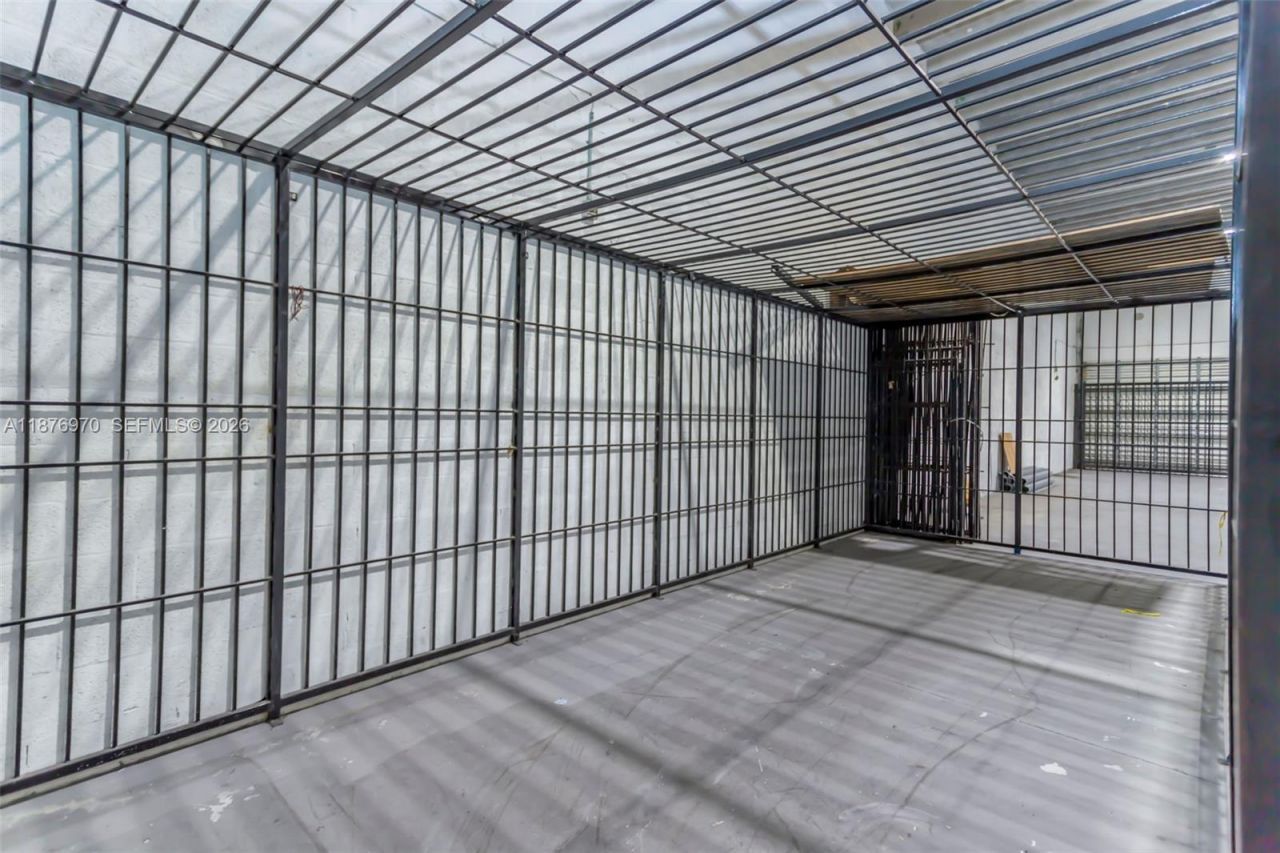 8216 NW 30th Ter, Doral, FL 33122 Photo