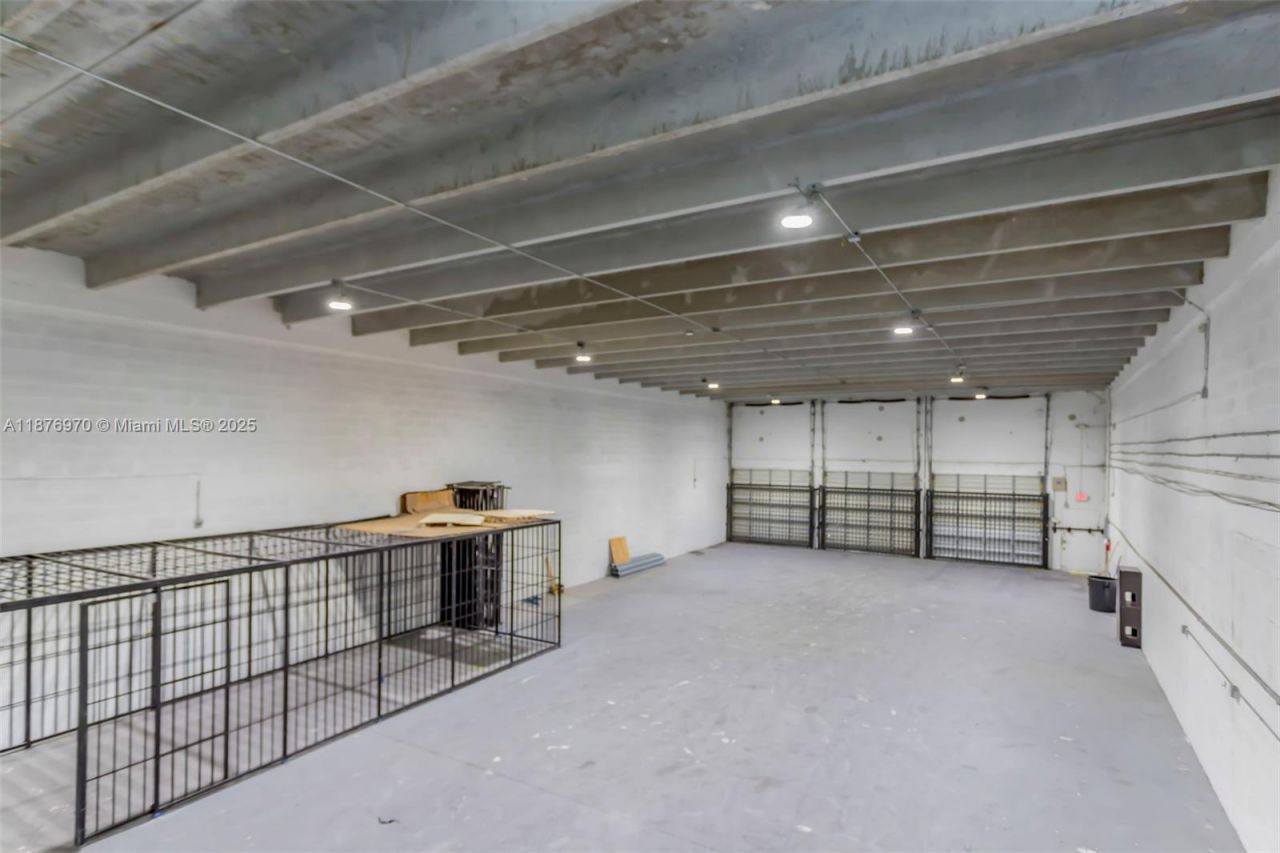 8216 NW 30th Ter, Doral, FL 33122 Photo