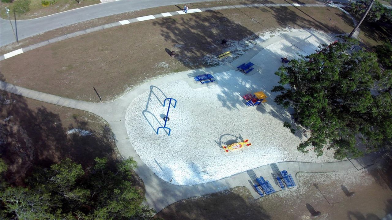 309 Deer Park Avenue, Temple Terrace, FL 33617 Photo